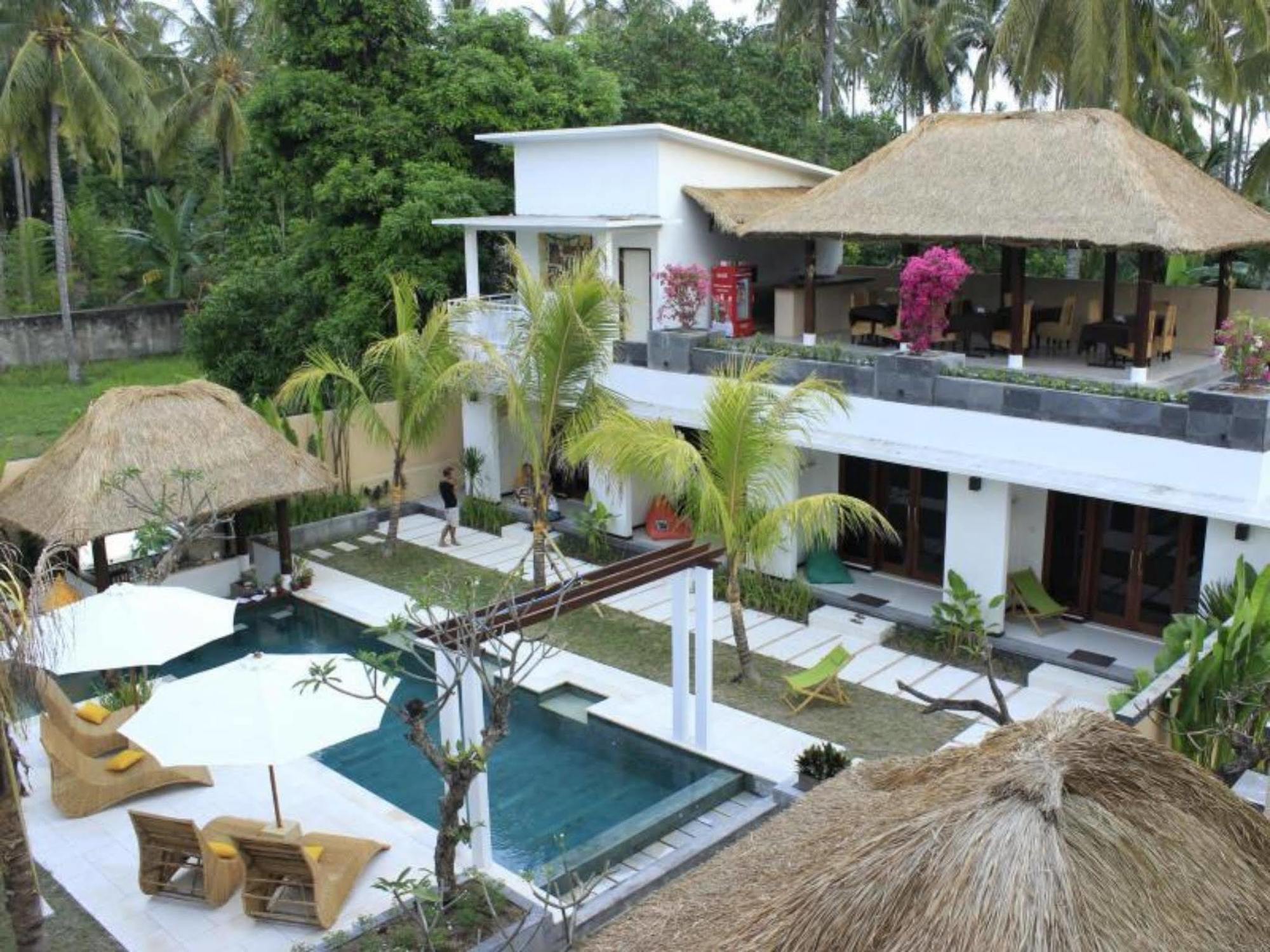 Hotel Zamburger Lombok - Previously Alam Mimpi Hotel Mangsit Exterior foto